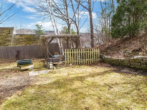 2 Warren Street Hallowell ME 04347