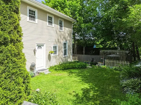 2 Warren Street Hallowell ME 04347