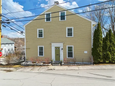 2 Warren Street Hallowell ME 04347