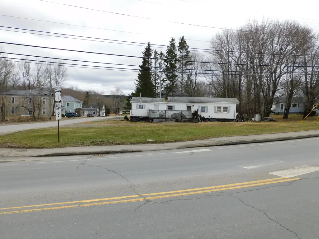 3 Boardman Street Calais ME 04619