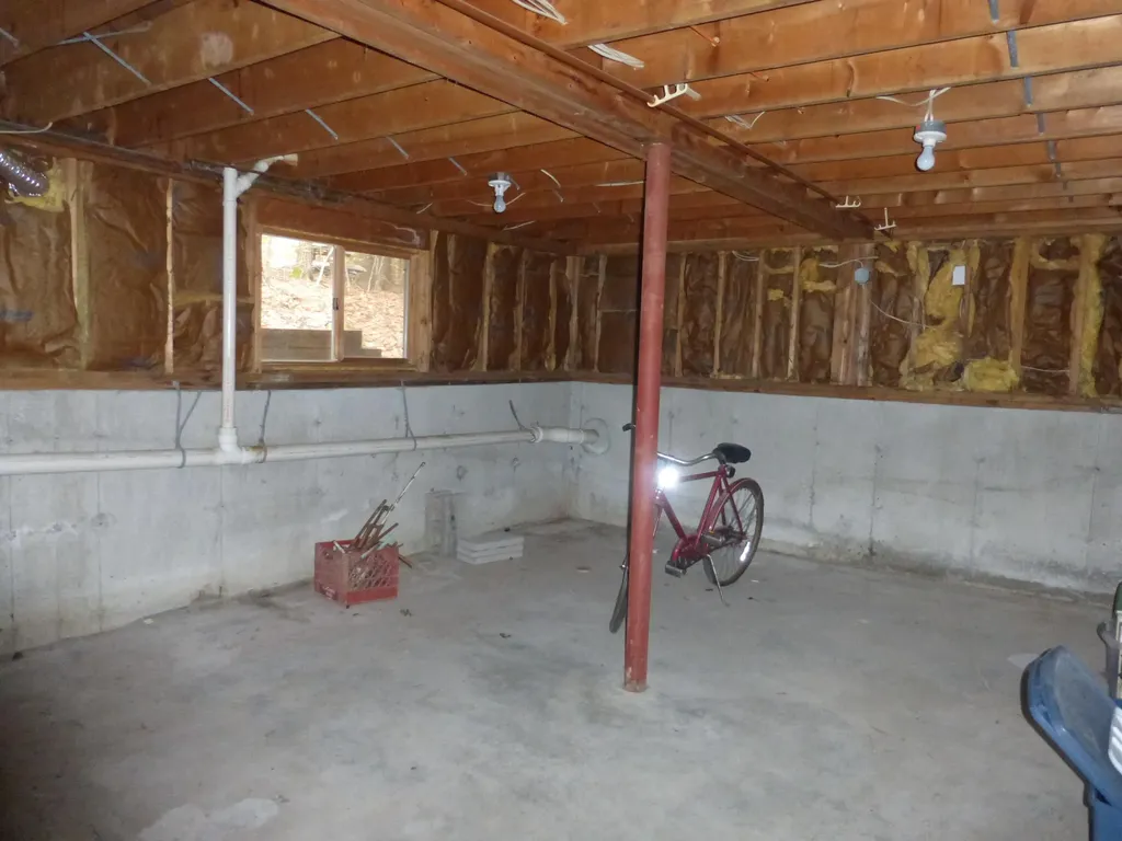 141 Lakewood Road Casco ME 04015