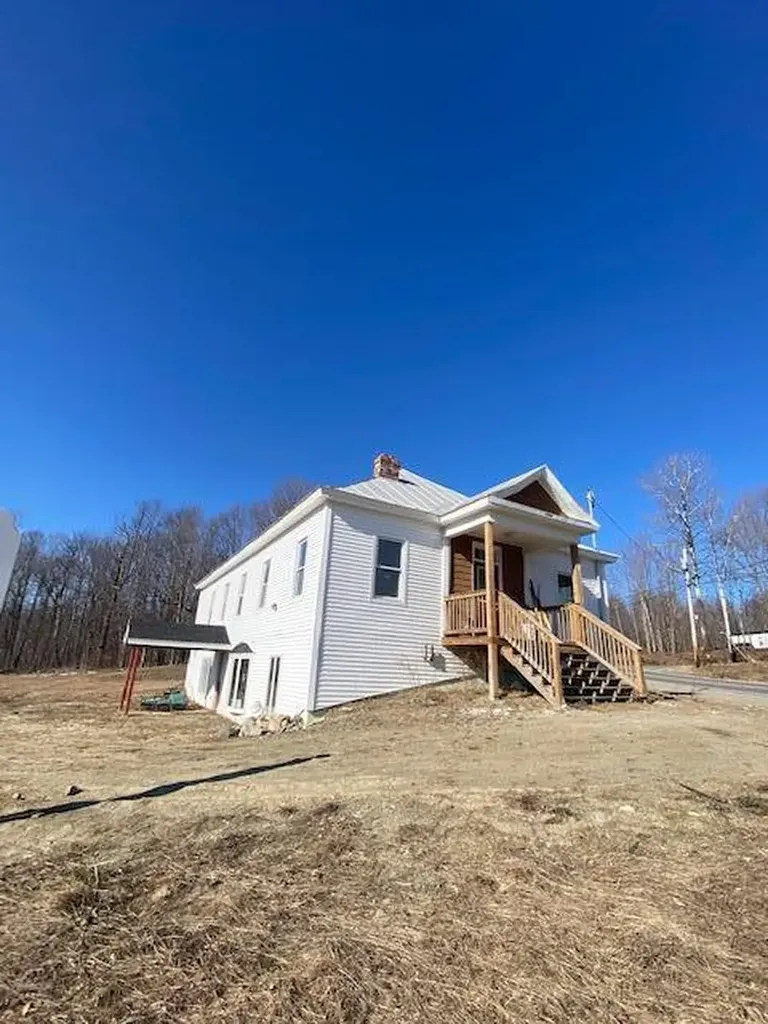 2 Rome Road Rome ME 04963