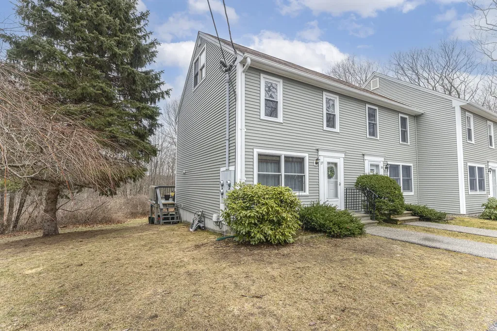 60 Brown Street Kennebunk ME 04043
