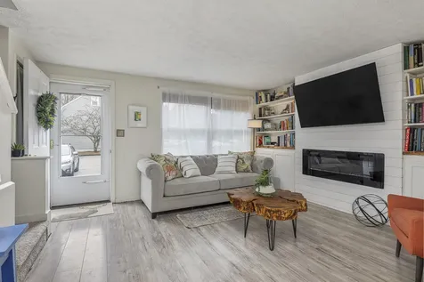 60 Brown Street Kennebunk ME 04043