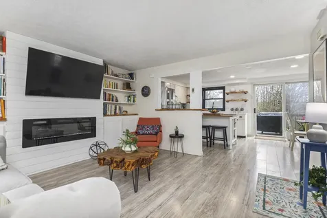 60 Brown Street Kennebunk ME 04043