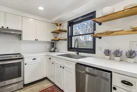 60 Brown Street Kennebunk ME 04043