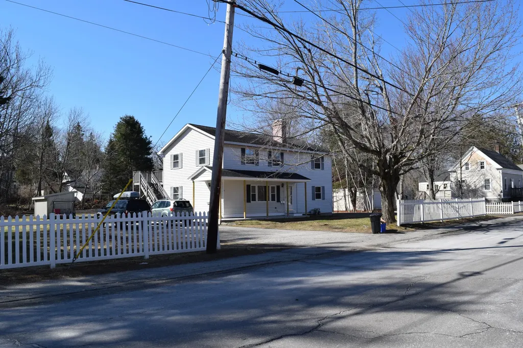 5 Weymouth Street Brunswick ME 04011