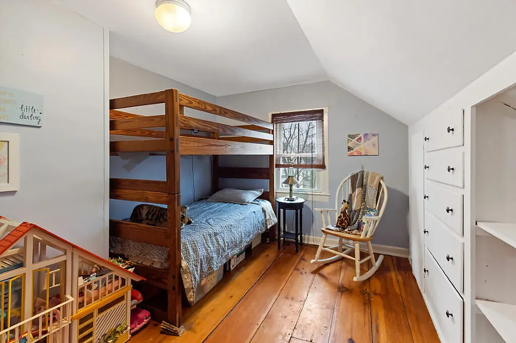 131 Brunswick Avenue Gardiner ME 04345