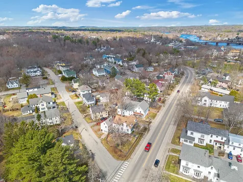 131 Brunswick Avenue Gardiner ME 04345