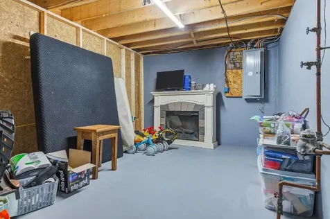 30 Running Brook Drive Sanford ME 04073