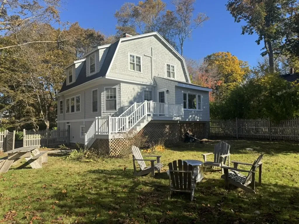31 Elizabeth Street Portland ME 04108