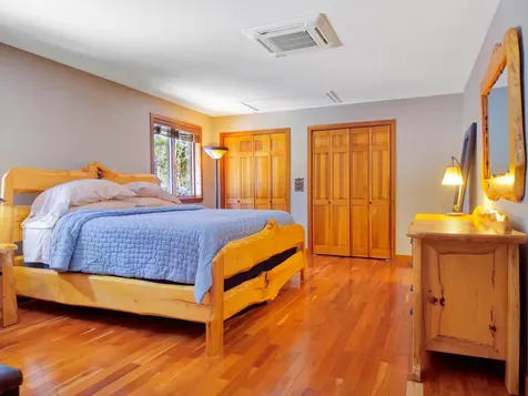 208 Main Road Chesterville ME 04938