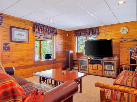 208 Main Road Chesterville ME 04938