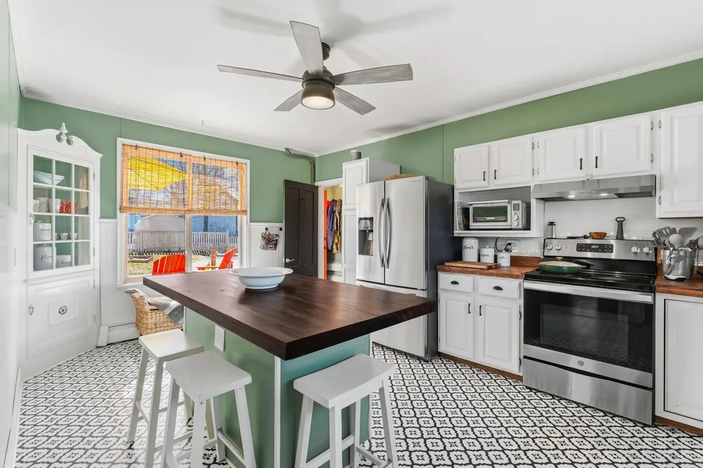 48 Lincoln Street Bath ME 04530