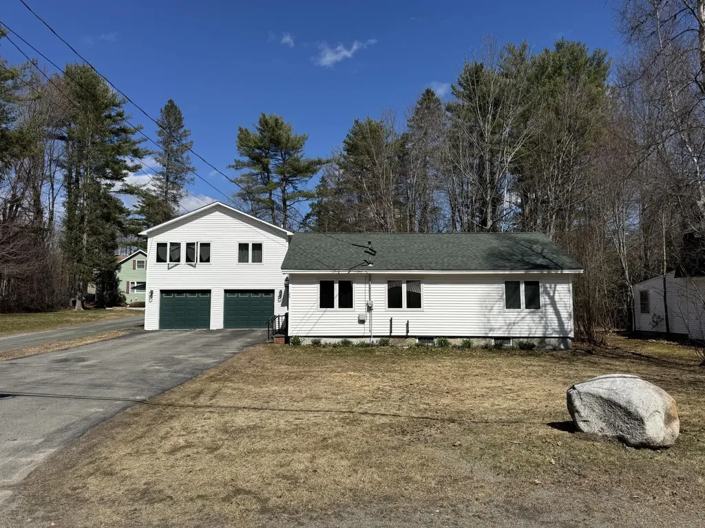28 Abbott Street Old Town ME 04468