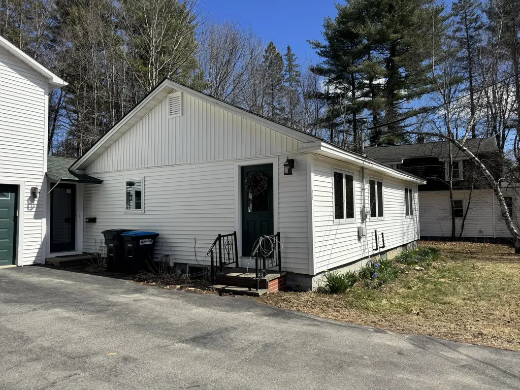 28 Abbott Street Old Town ME 04468