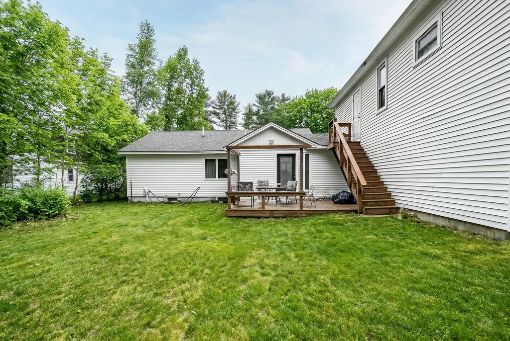 28 Abbott Street Old Town ME 04468