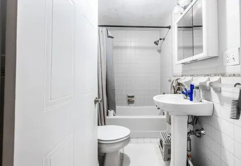 28 Abbott Street Old Town ME 04468