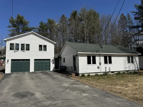 28 Abbott Street Old Town ME 04468