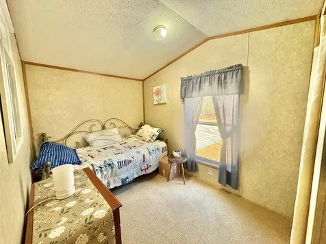 54 Golden Era Circle Alfred ME 04002