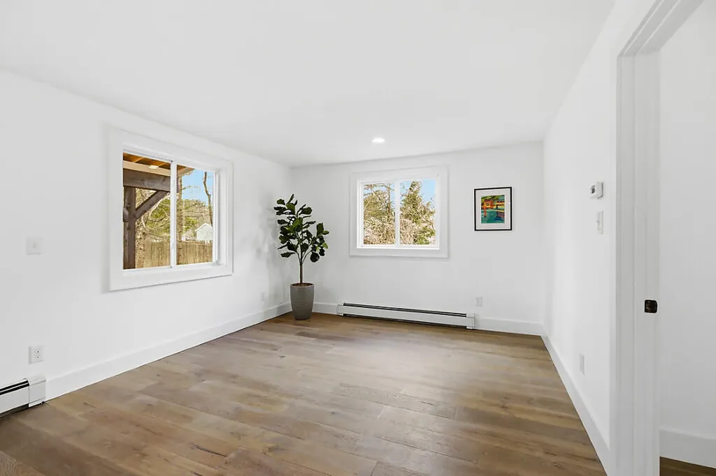 4 Lori Drive Brunswick ME 04011