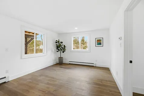 4 Lori Drive Brunswick ME 04011