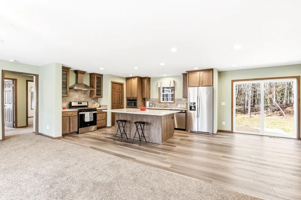 108 Country Way North Berwick ME 03906