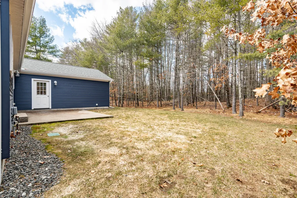 108 Country Way North Berwick ME 03906