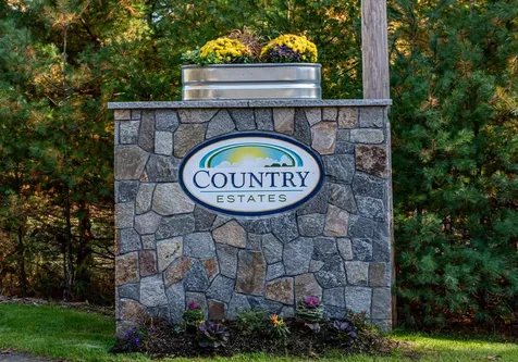 108 Country Way North Berwick ME 03906