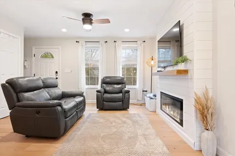 1016 State Street Bangor ME 04401