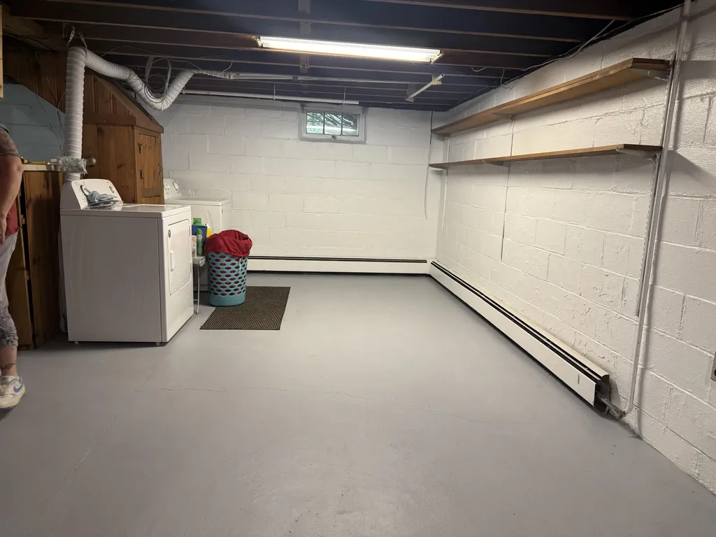 687 Main Street Sanford ME 04073