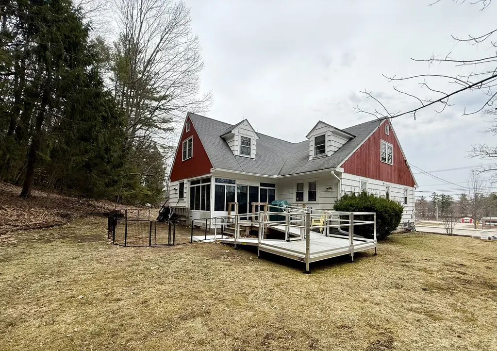 687 Main Street Sanford ME 04073