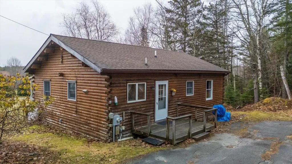 11 Warren Lane Boothbay Harbor ME 04538
