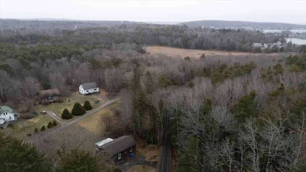 11 Warren Lane Boothbay Harbor ME 04538