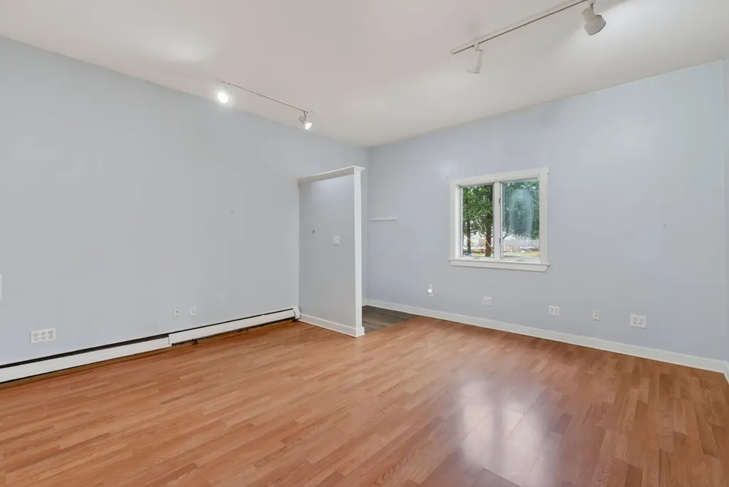 40 Belmont Street Brunswick ME 04011