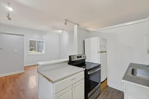 40 Belmont Street Brunswick ME 04011