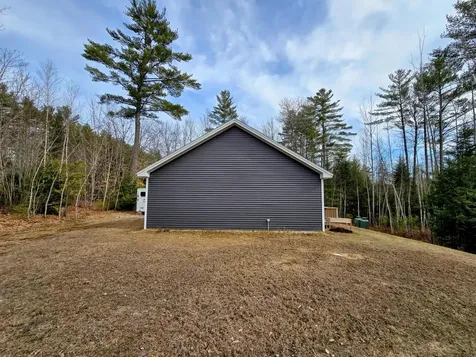 976 Park Street Paris ME 04281
