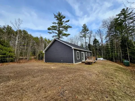 976 Park Street Paris ME 04281