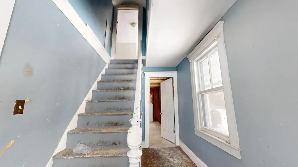 121-123 Oak Hill Road Auburn ME 04210