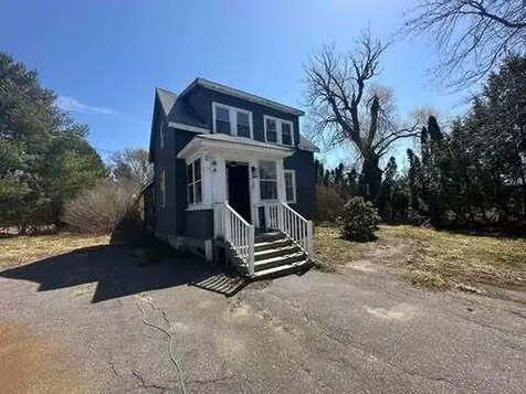 121-123 Oak Hill Road Auburn ME 04210