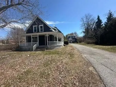 121-123 Oak Hill Road Auburn ME 04210