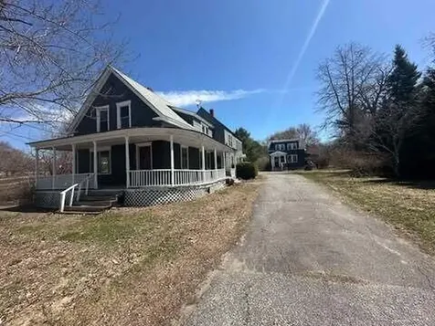 121-123 Oak Hill Road Auburn ME 04210