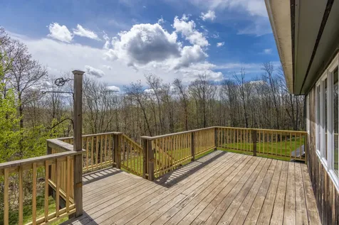 318 Hatchet Mountain Road Hope ME 04847