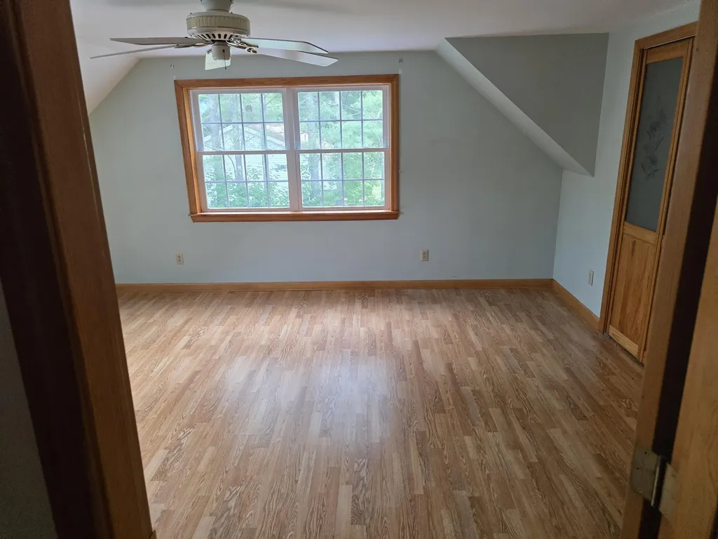 137 Barlen Street Farmington ME 04938
