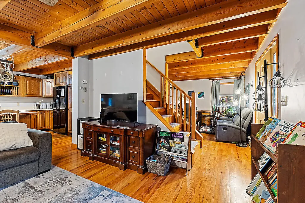 137 Barlen Street Farmington ME 04938