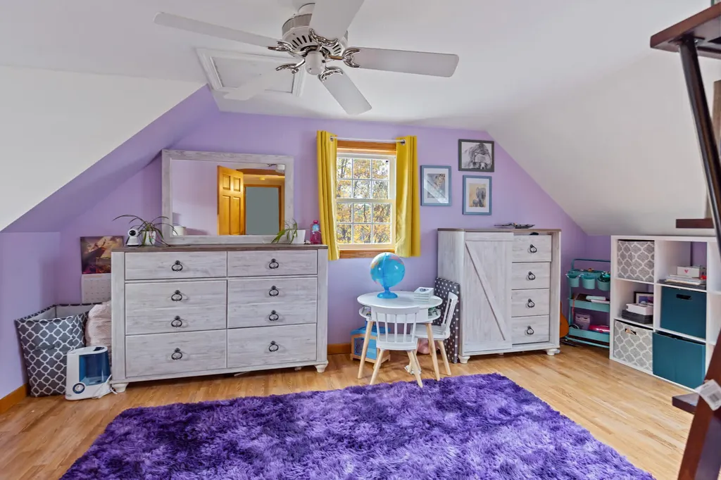 137 Barlen Street Farmington ME 04938