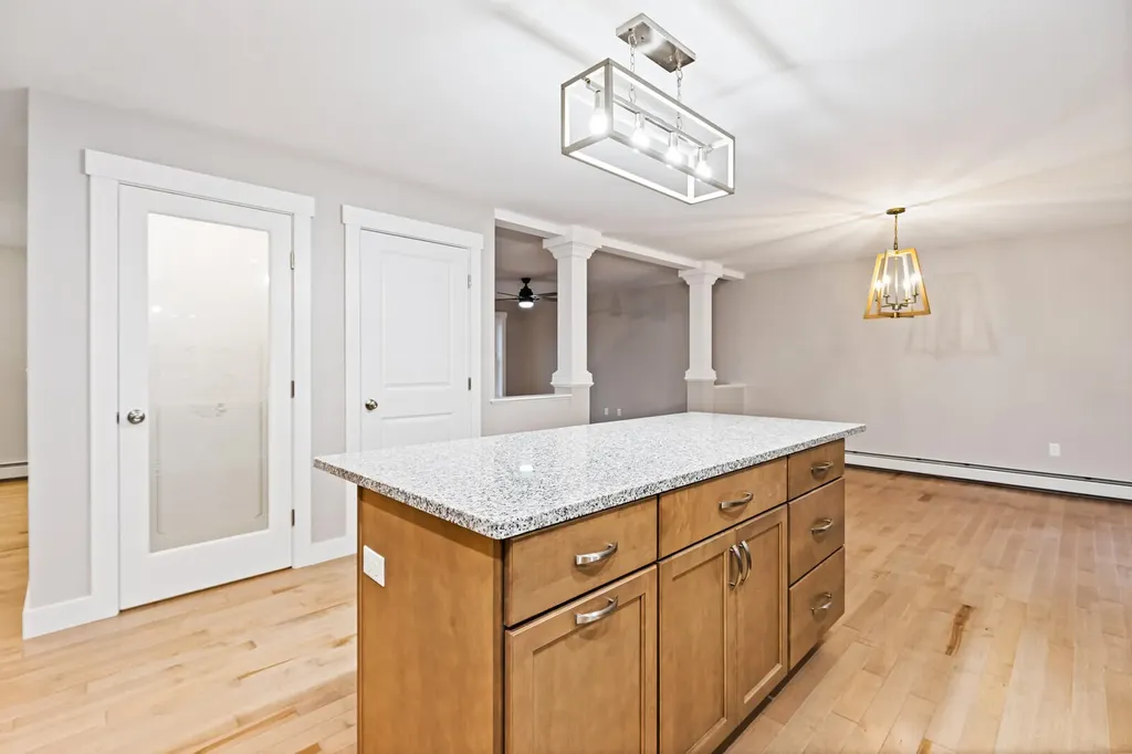 27 Pleasant Road Sidney ME 04330