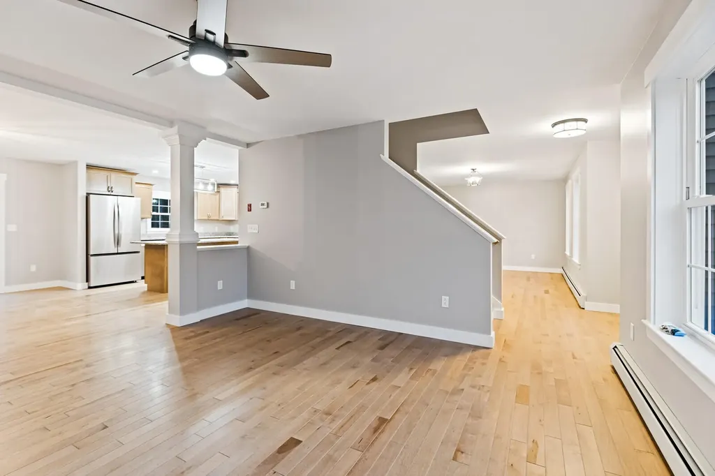 27 Pleasant Road Sidney ME 04330