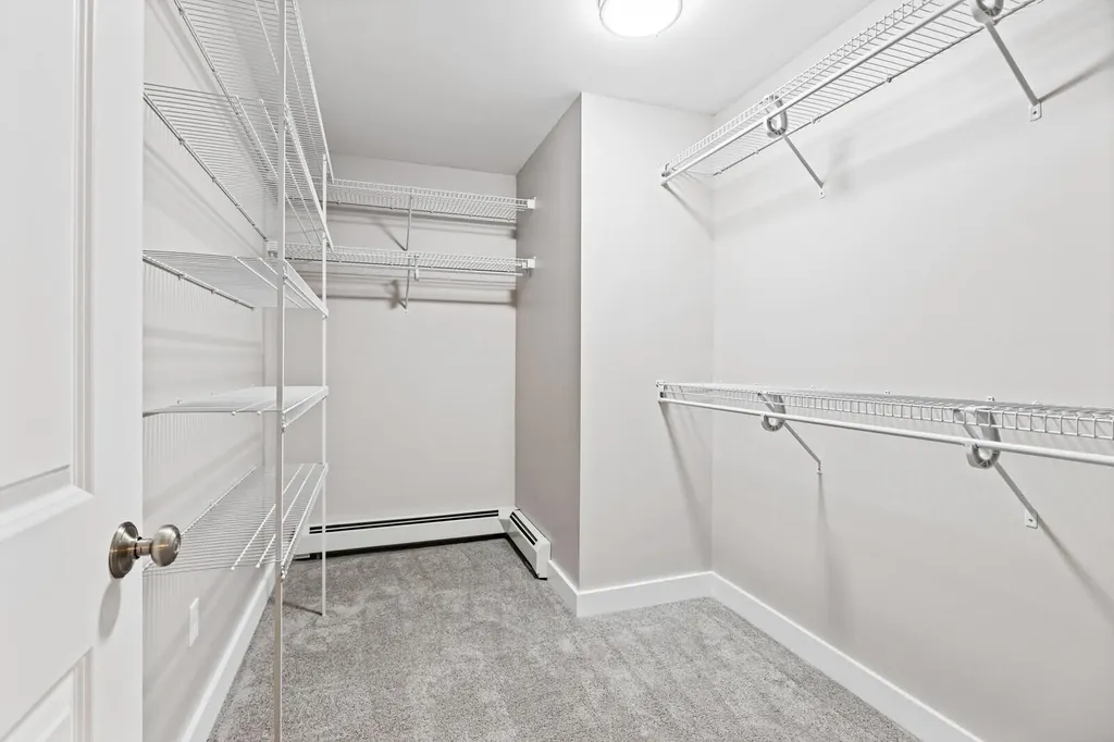 27 Pleasant Road Sidney ME 04330