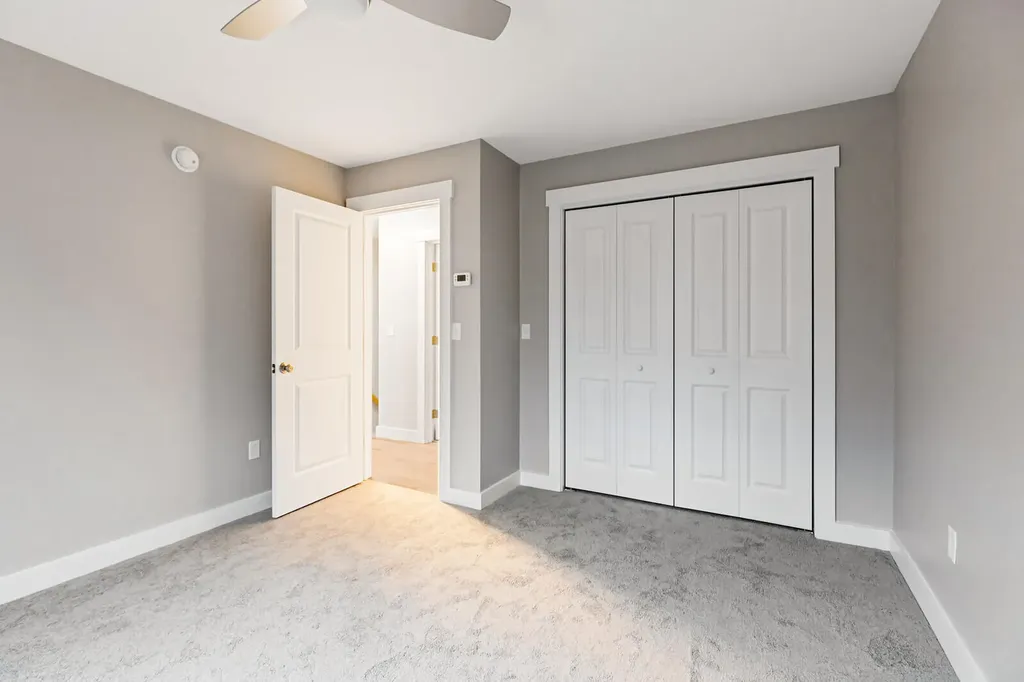 27 Pleasant Road Sidney ME 04330